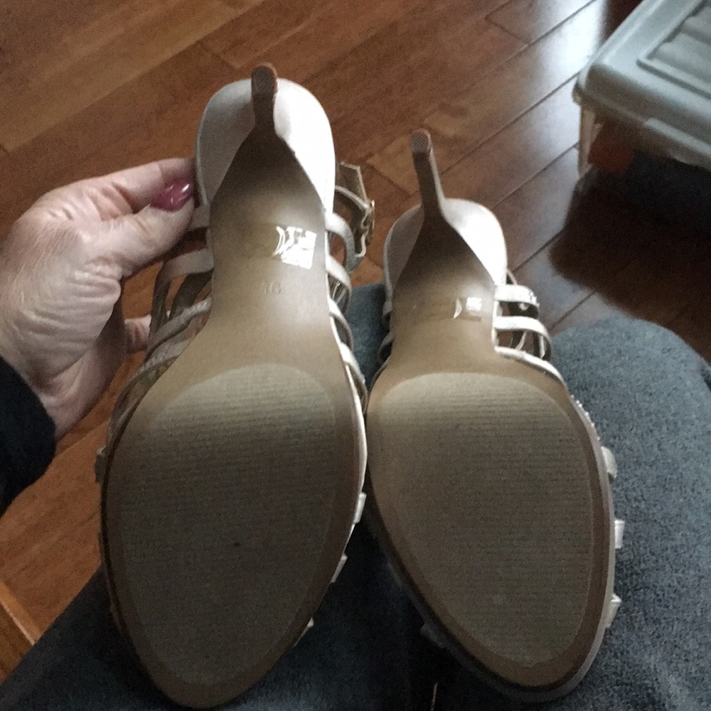 Audrey Brooke Never Worn High Heels - Picture 6 of 7